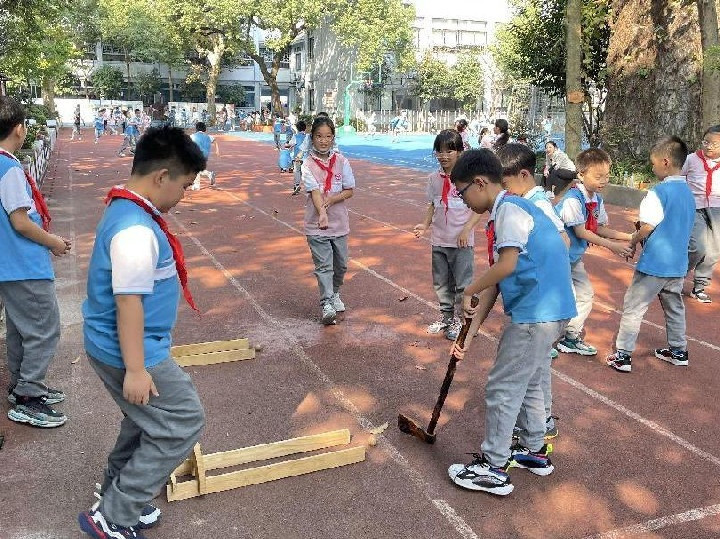 去玩去撒野, 杭州中小学把“课间十分钟”还给孩子